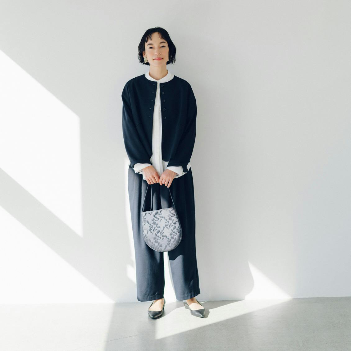 気持ちに寄りそうブラックフォーマルジャケット（S / M サイズ