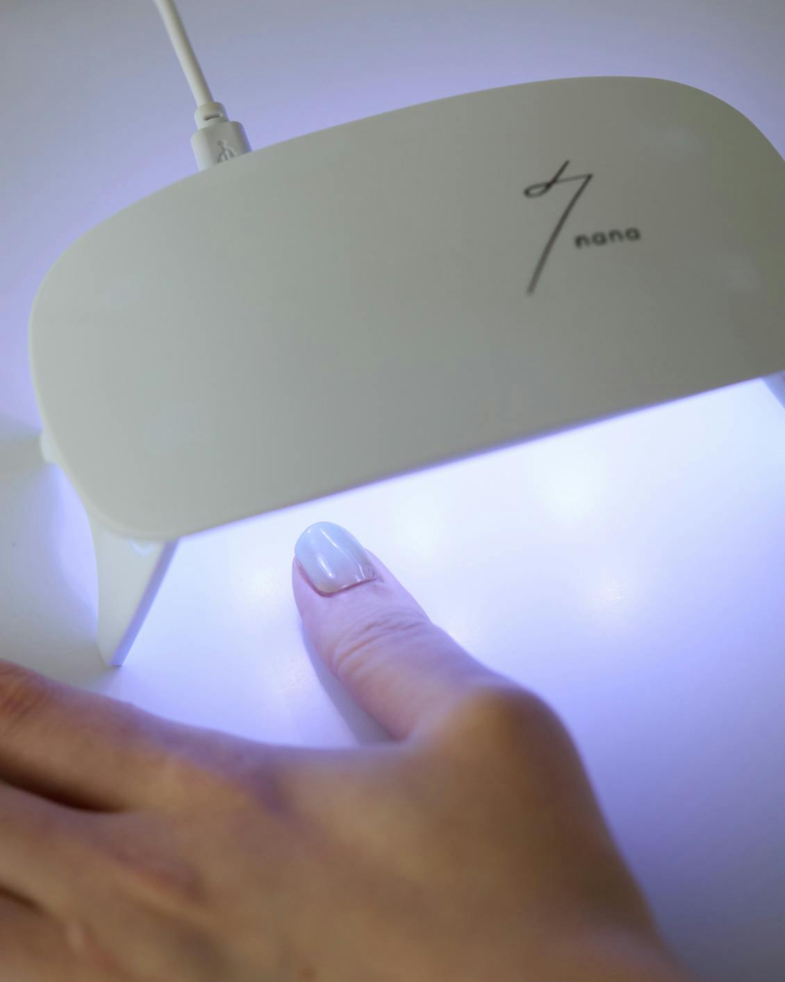 7nana / ナナ / LEDライト（6W） - 北欧、暮らしの道具店