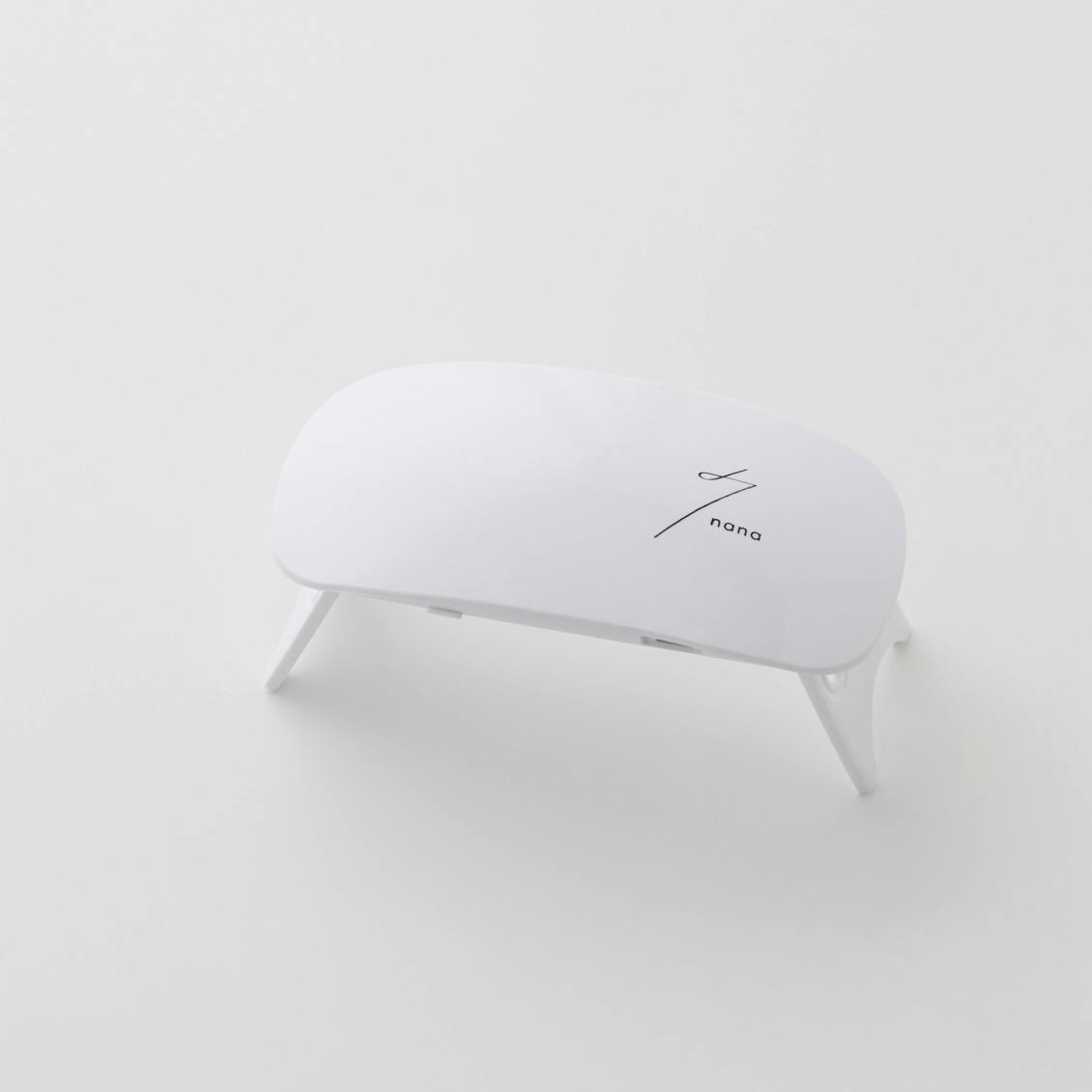 7nana / ナナ / LEDライト（6W） - 北欧、暮らしの道具店