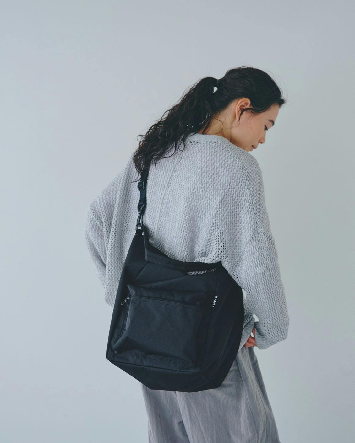 KARRI / AMIACALVA / 2WAYショルダーバッグ（M） - 北欧、暮らし
