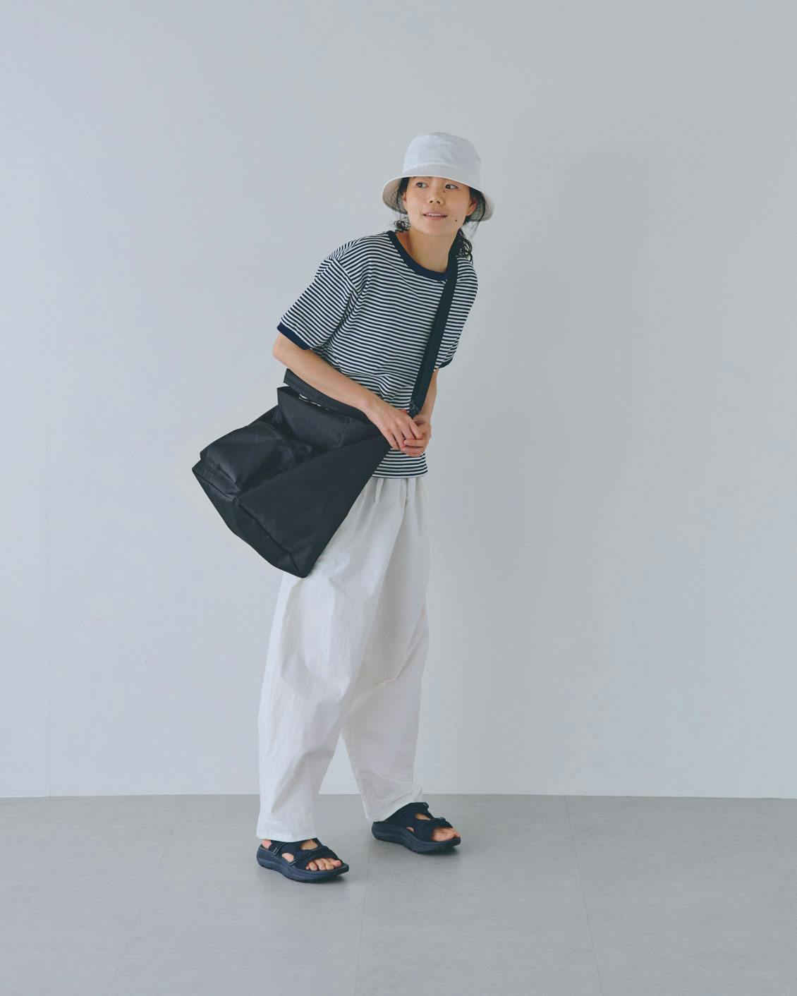 KARRI / AMIACALVA / 2WAYショルダーバッグ（M） - 北欧、暮らし