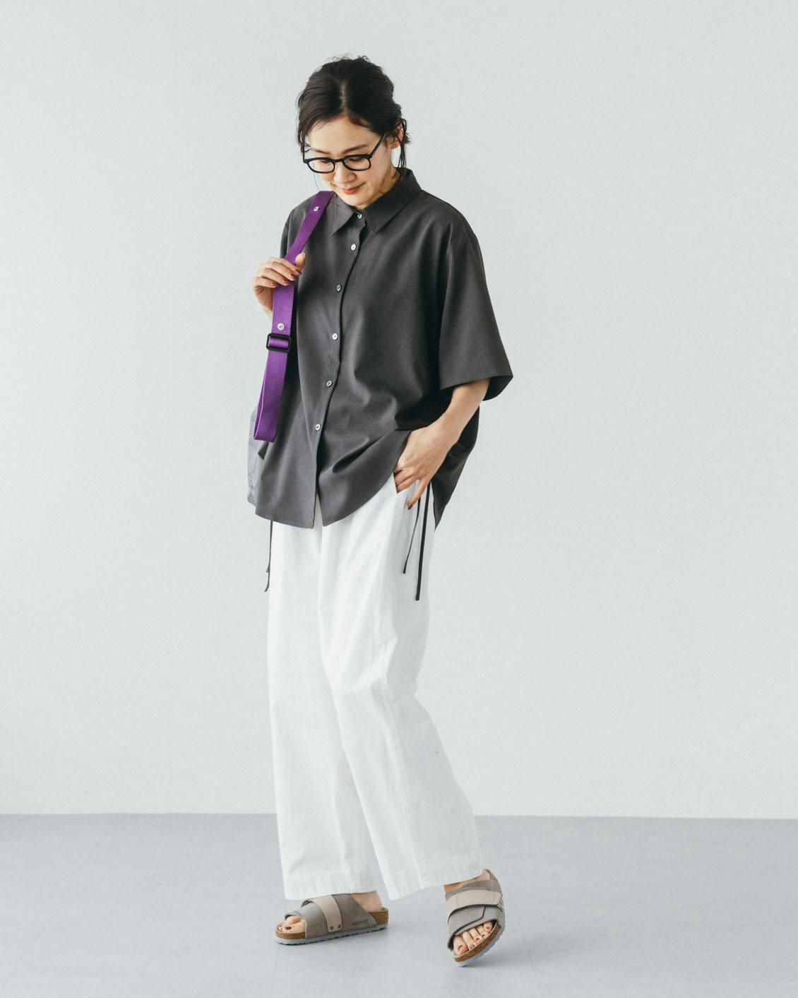 「夏にうれしい新定番」涼やか素材のドロスト半袖シャツ/ホワイト 夏にうれしい新定番」涼やか素材のドロスト半袖シャツ（ホワイト