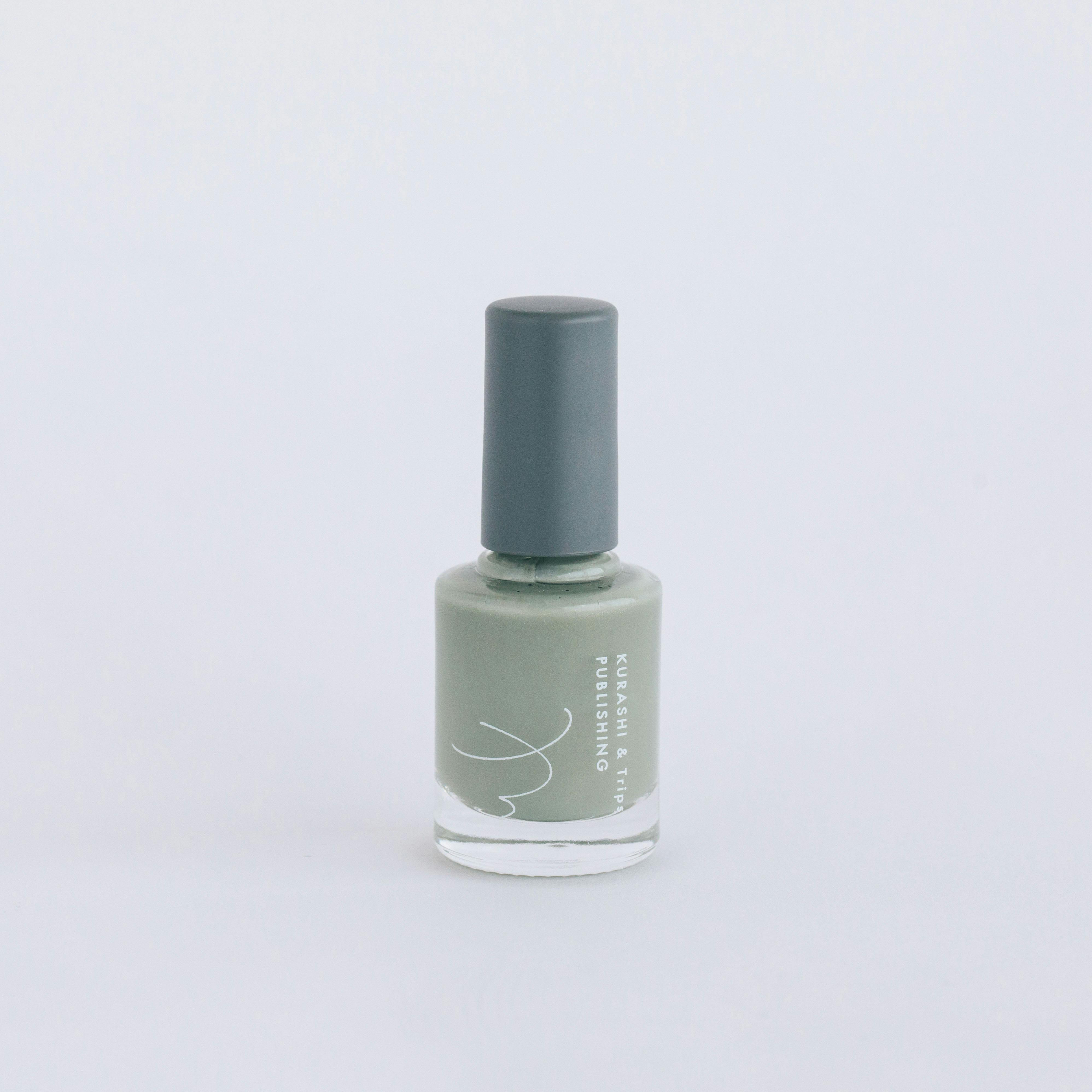 SYMBOLIC NAILCOLOR / シンボリックネイルカラー / 02