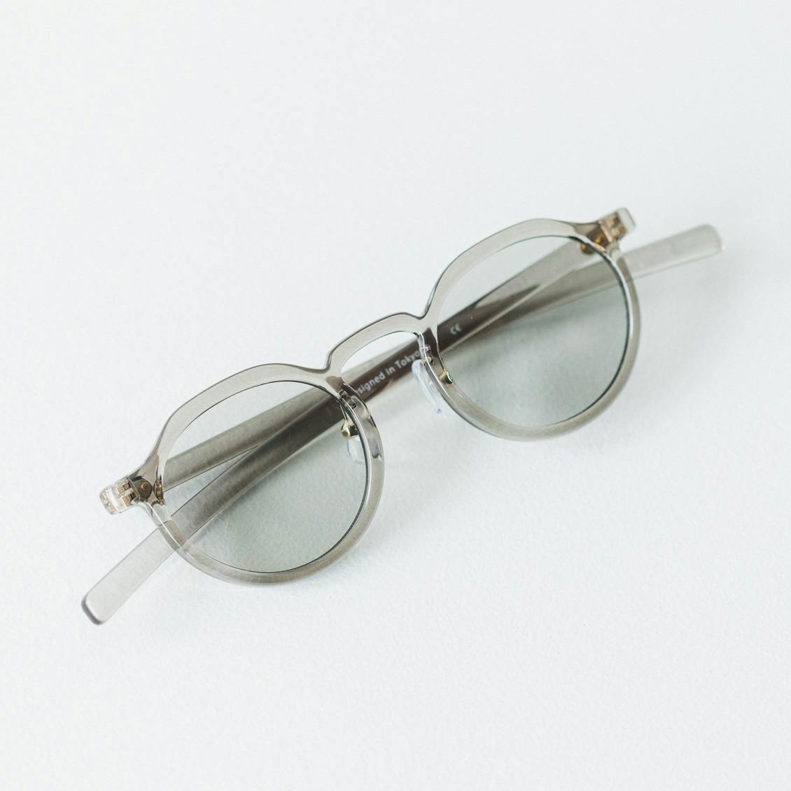 Ciqi / クラウンパント サングラス / グレー（ライトカラー）の商品写真