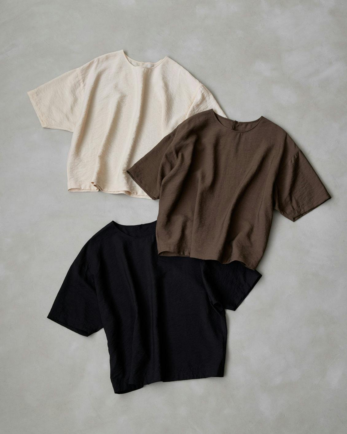 北欧、暮らしの道具店✨「涼しさも、品のよさも」きれい色のTシャツブラウス 涼しさも、品のよさも」きれい色のTシャツブラウス(エクリュ