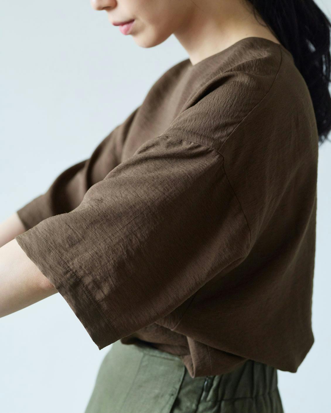 北欧暮らしの道具店　「涼しさも、品のよさも」きれい色のTシャツブラウス 涼しさも、品のよさも」きれい色のTシャツブラウス - 北欧