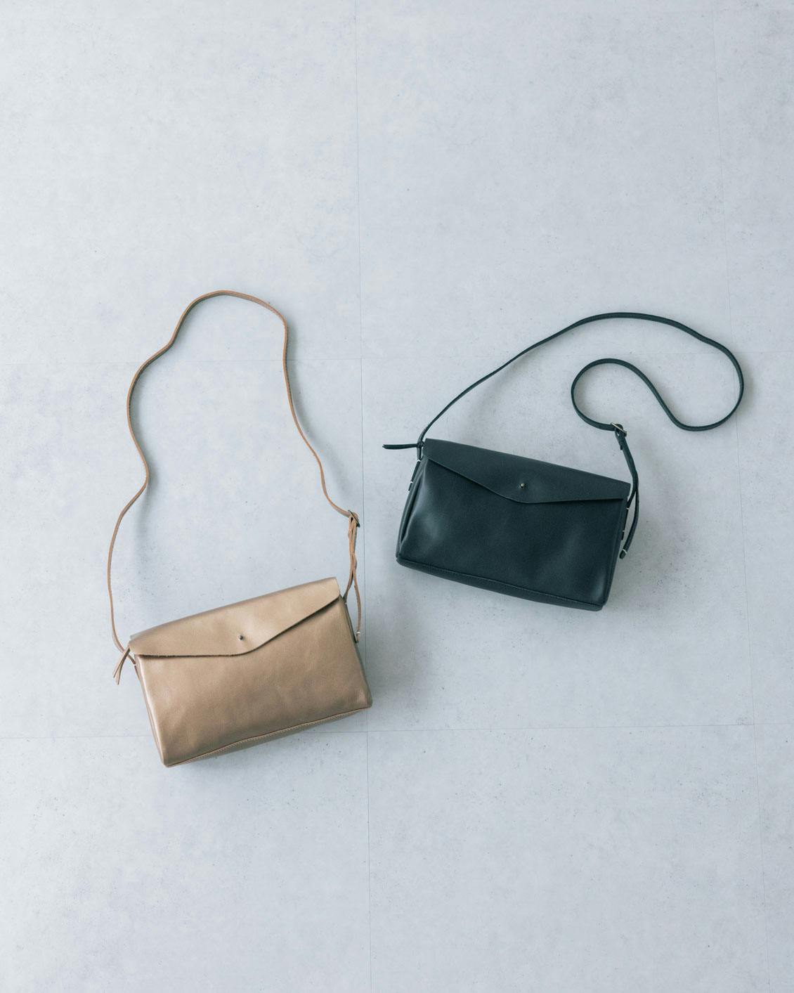 【美品】北欧暮らしの道具店　アンキャシェット　レザーポーチショルダー　黒 Encachette / アンキャシェット / レザーポーチショルダー