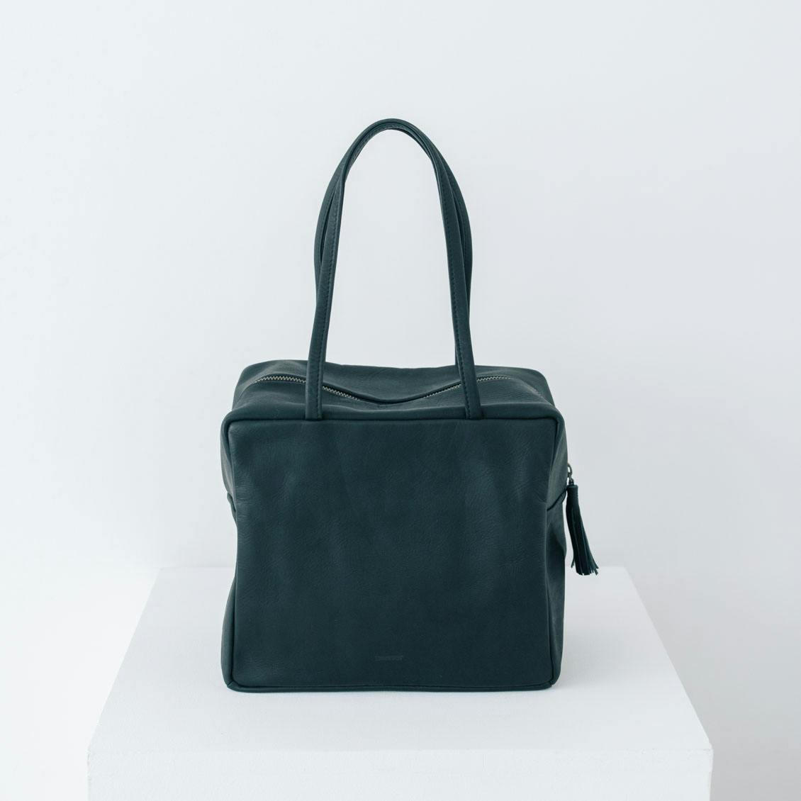■北欧暮らしの道具店■Danser(ダンサー)レザーバッグ L(ブラック) Danser / ダンサー / レザーバッグ / L - 北欧、暮らしの道具店