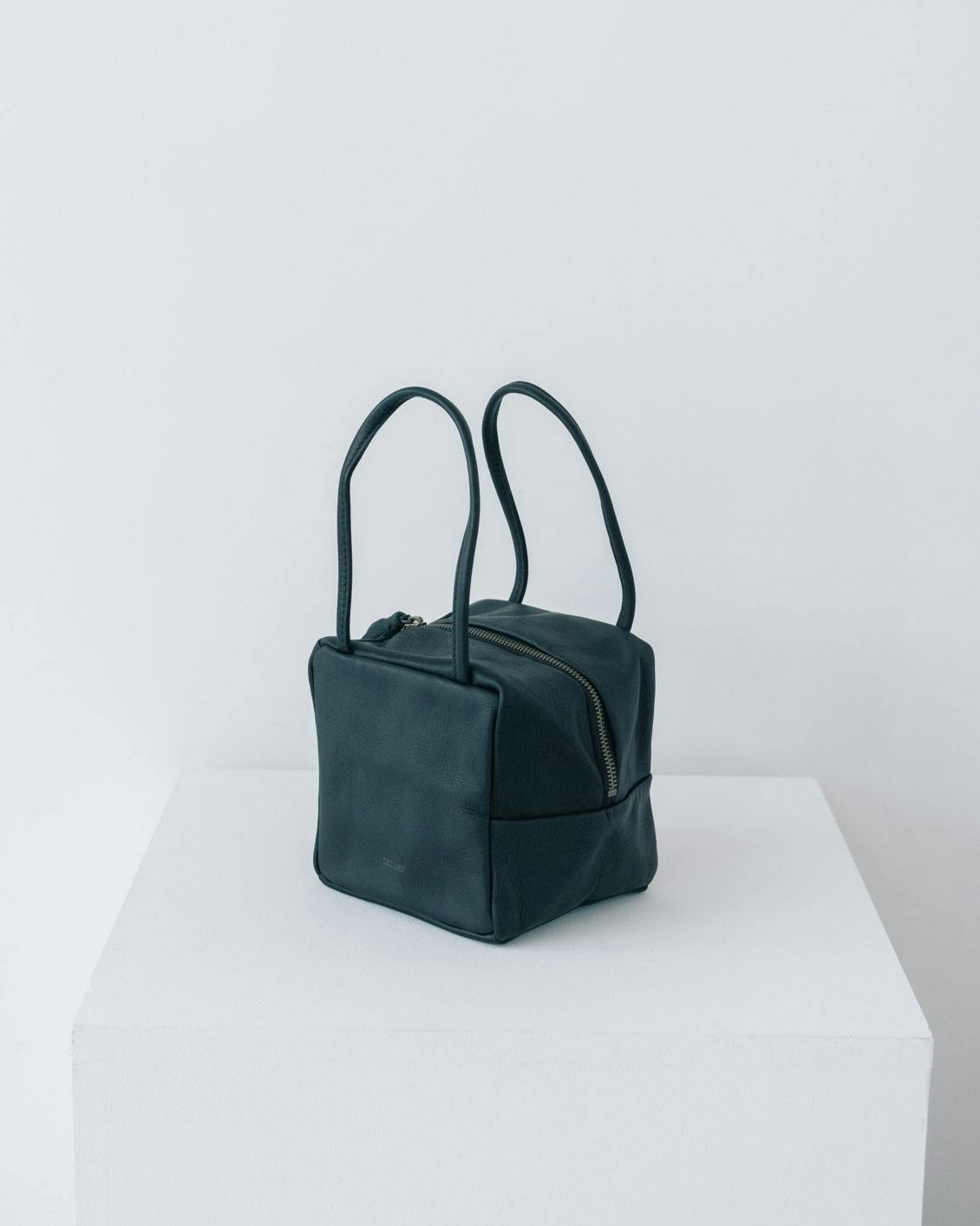 【極美品】Danser ダンサー レザーバッグ ミニ　ブラック Danser / ダンサー / レザーバッグ / ミニ - 北欧、暮らしの道具店