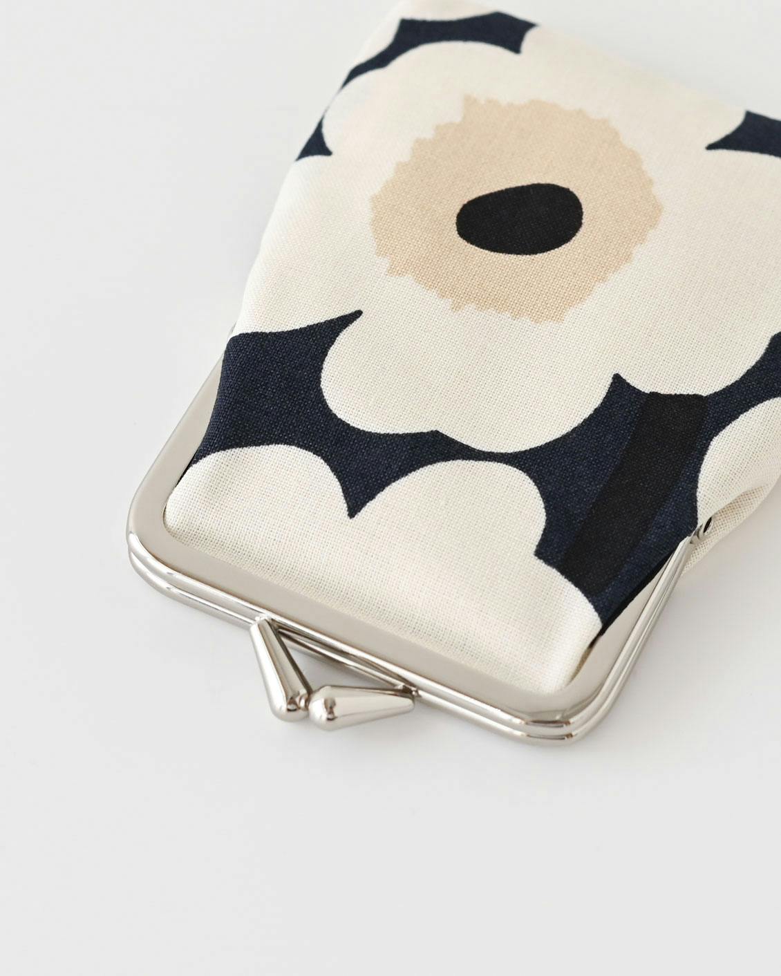 ✴︎マリメッコ marimekko 2025 がま口ポーチ✴︎ 可愛い・先行受注品♪ 楽天市場】【9/11 1時59までポイント10倍】【2025年秋冬新作