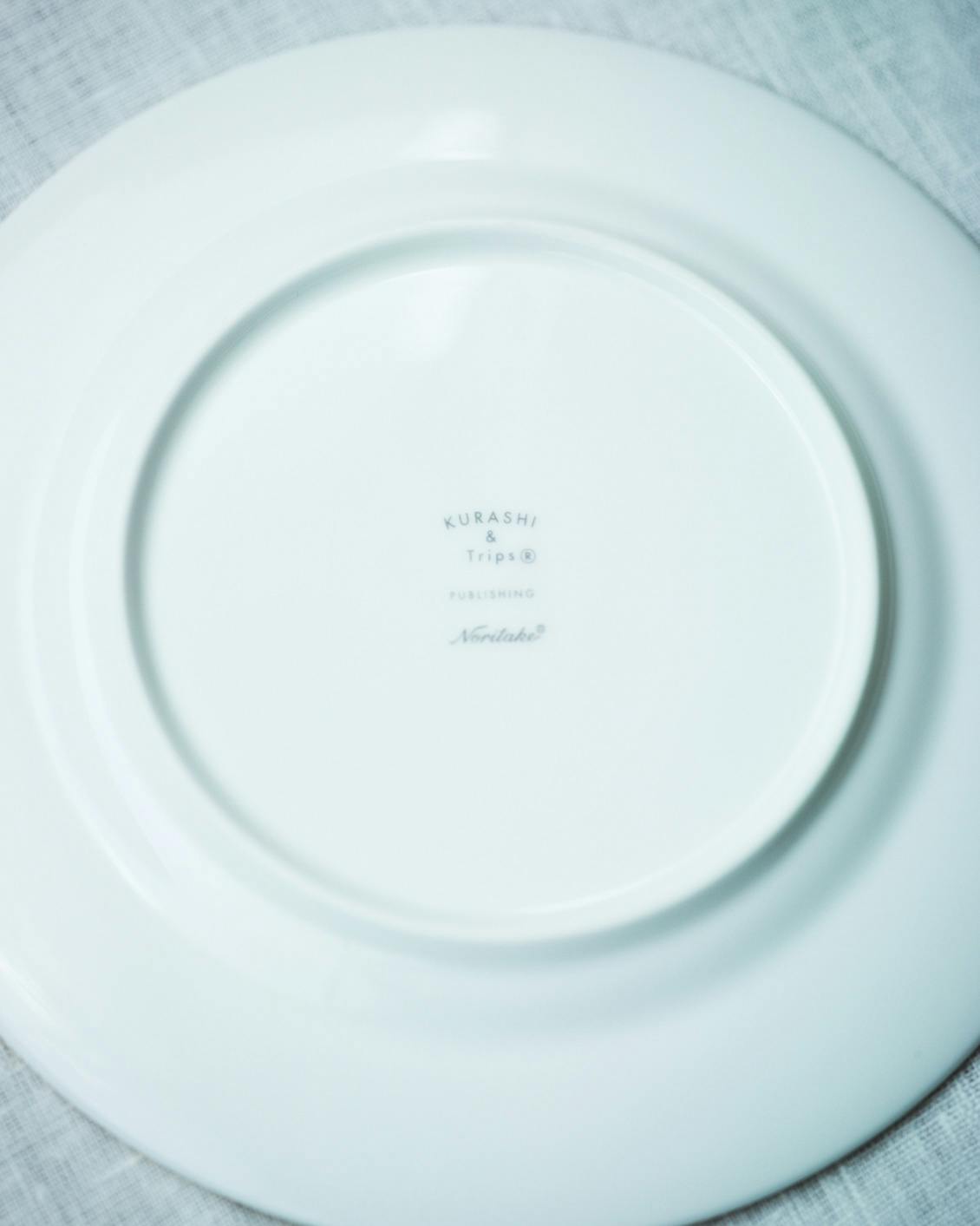 限定復刻第2弾】グリーンの野ばらのケーキ皿 / Noritake