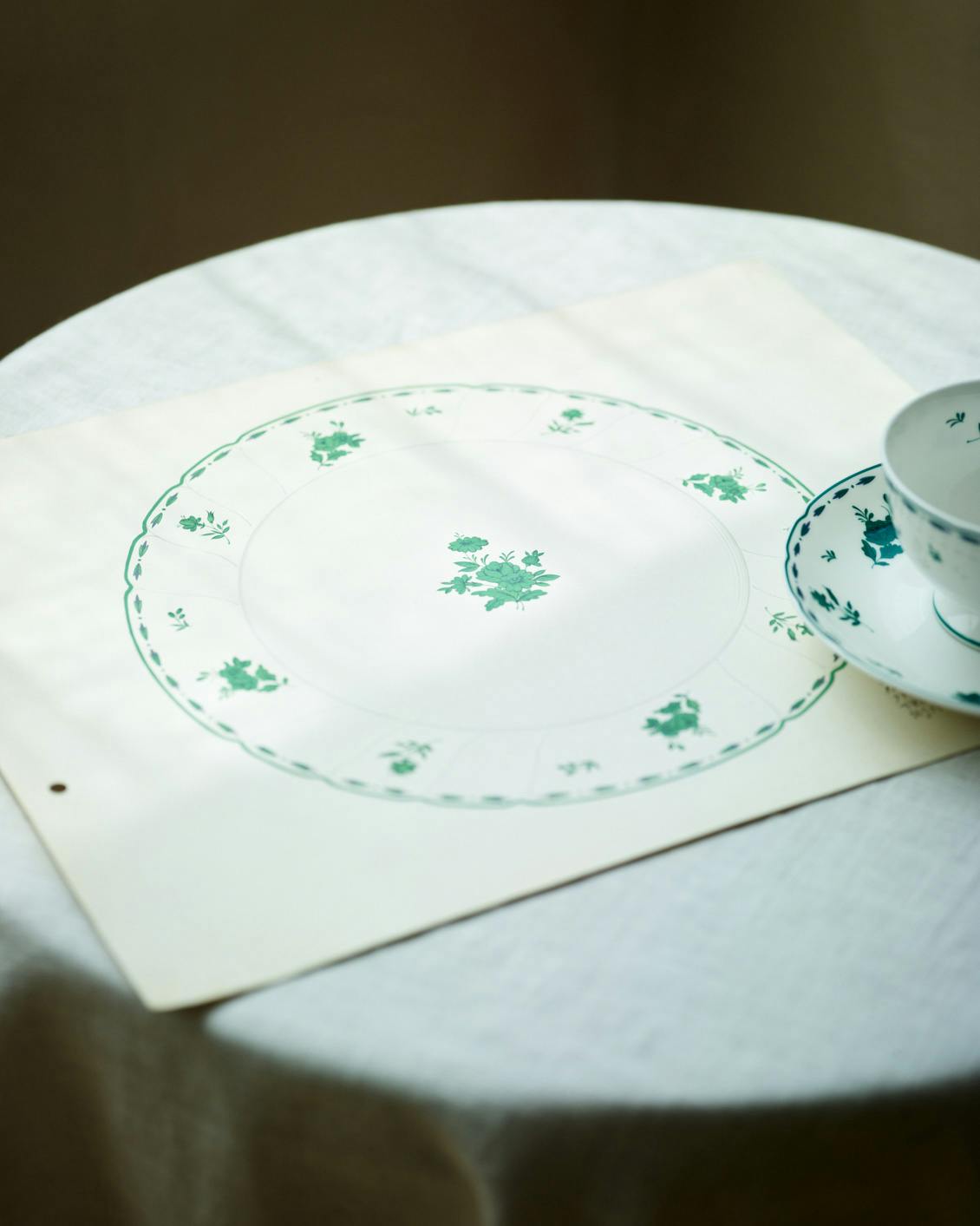 限定復刻第2弾】グリーンの野ばらのケーキ皿 / Noritake