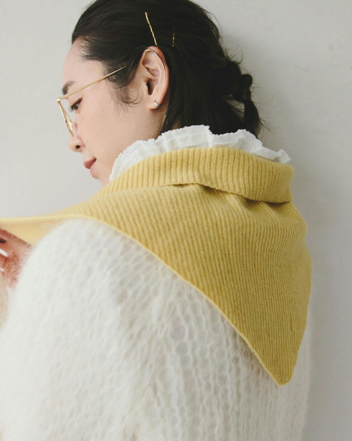 【今季終了】【当店別注】NineTailor / ナインテーラー / ニットスカーフ（イエロー）の商品写真