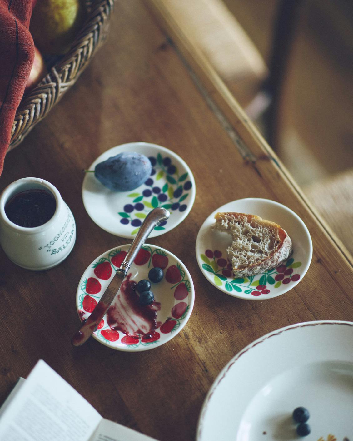 ARABIA(アラビア） pomona（ポモナ/グリーンアップル)プレート2枚 送料無料でお届け】限定復刻 / ARABIA / アラビア / Pomona