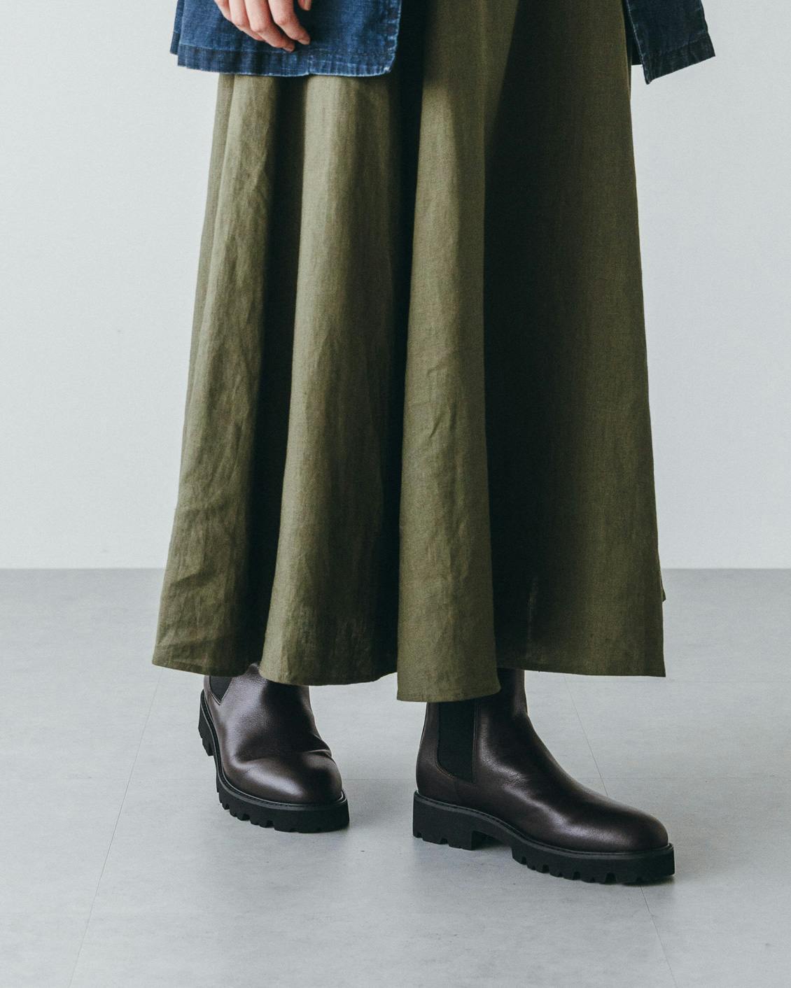 品よく、軽やかに」こだわりソールのサイドゴアブーツ / 牛革