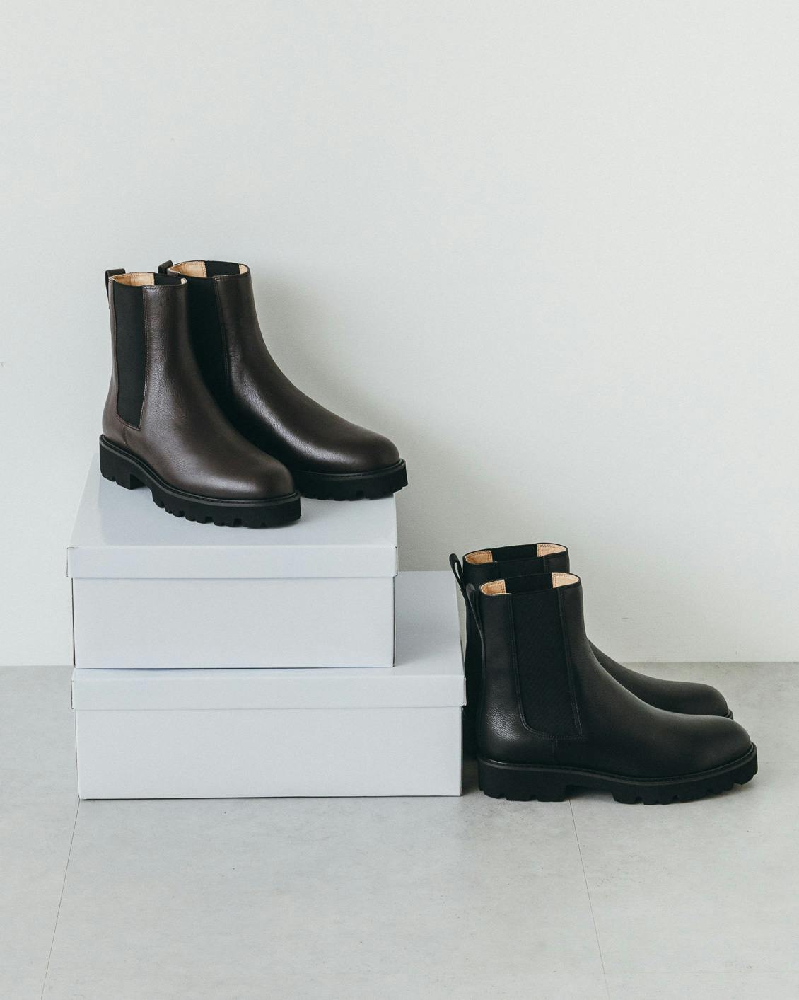 品よく、軽やかに」こだわりソールのサイドゴアブーツ / 牛革