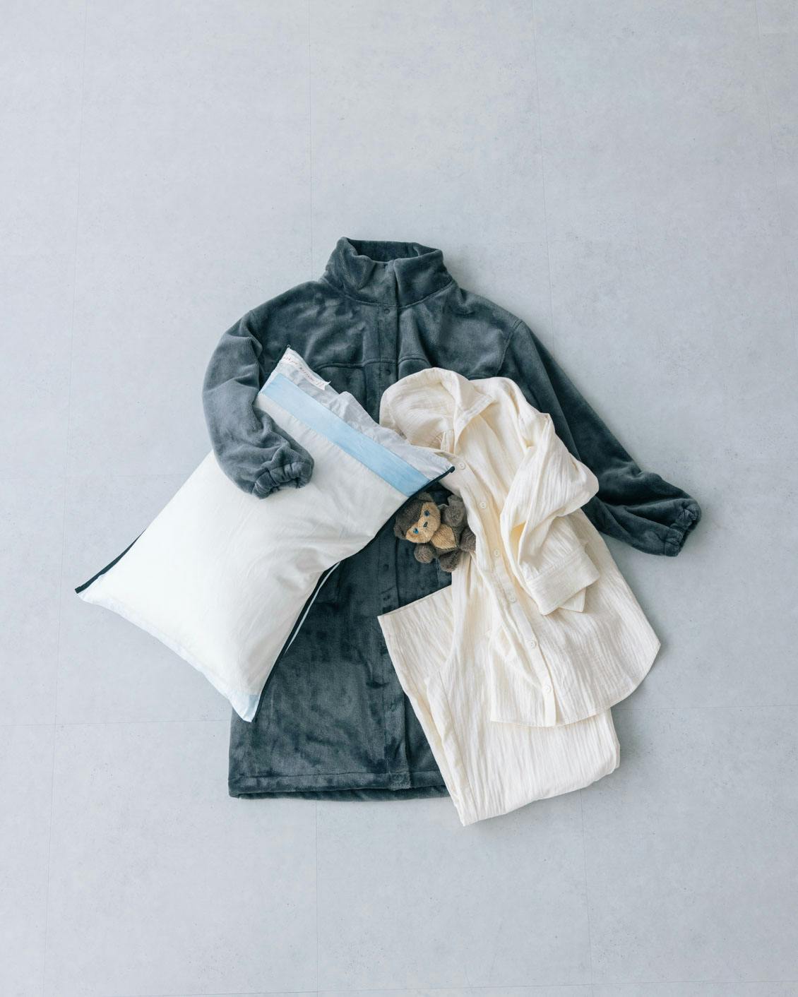 毛布にくるまる心地よさ」首元あったかブランケットカーディガン