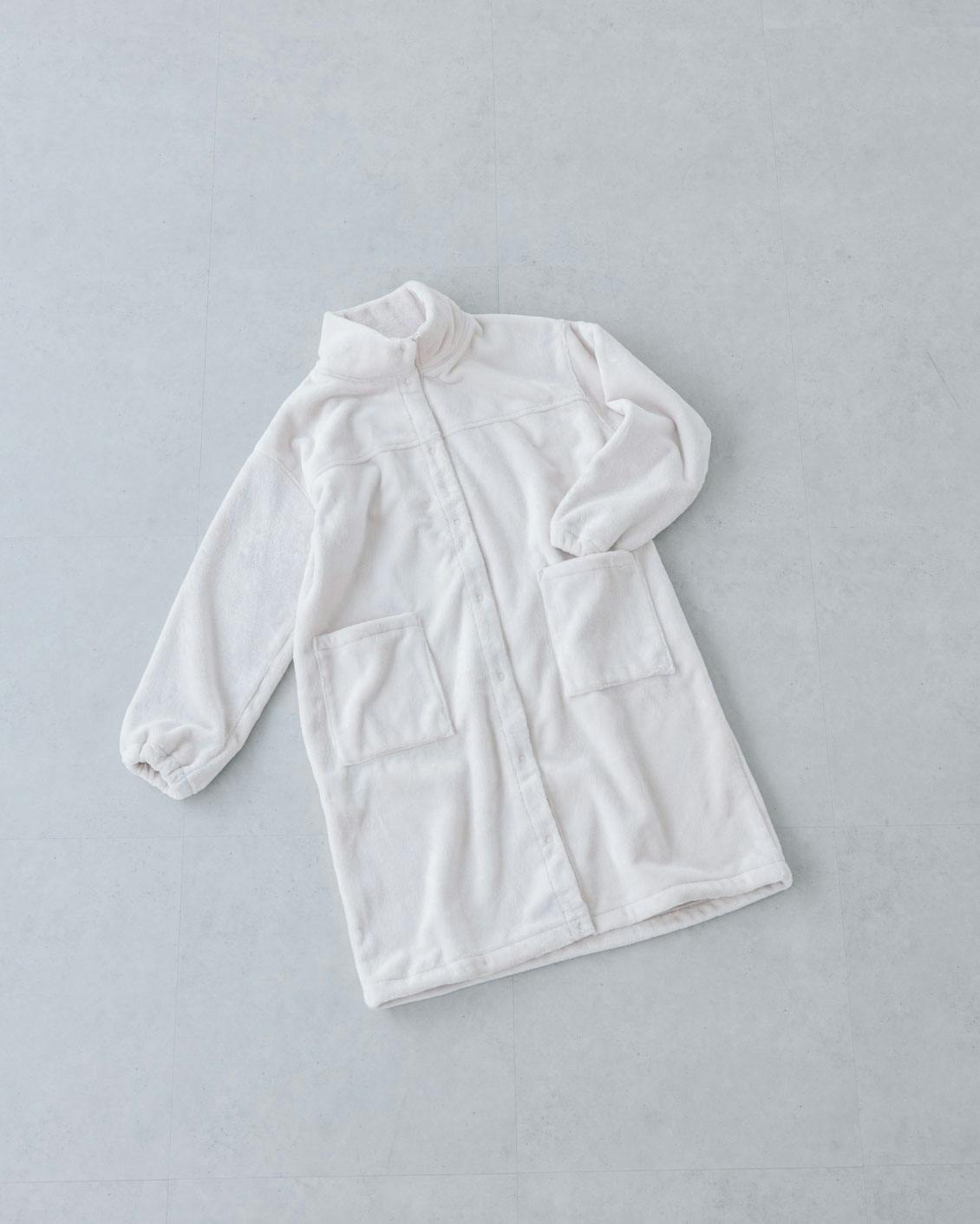 「毛布にくるまる心地よさ」首元あったかブランケットカーディガン / アイボリー / Sサイズの商品写真