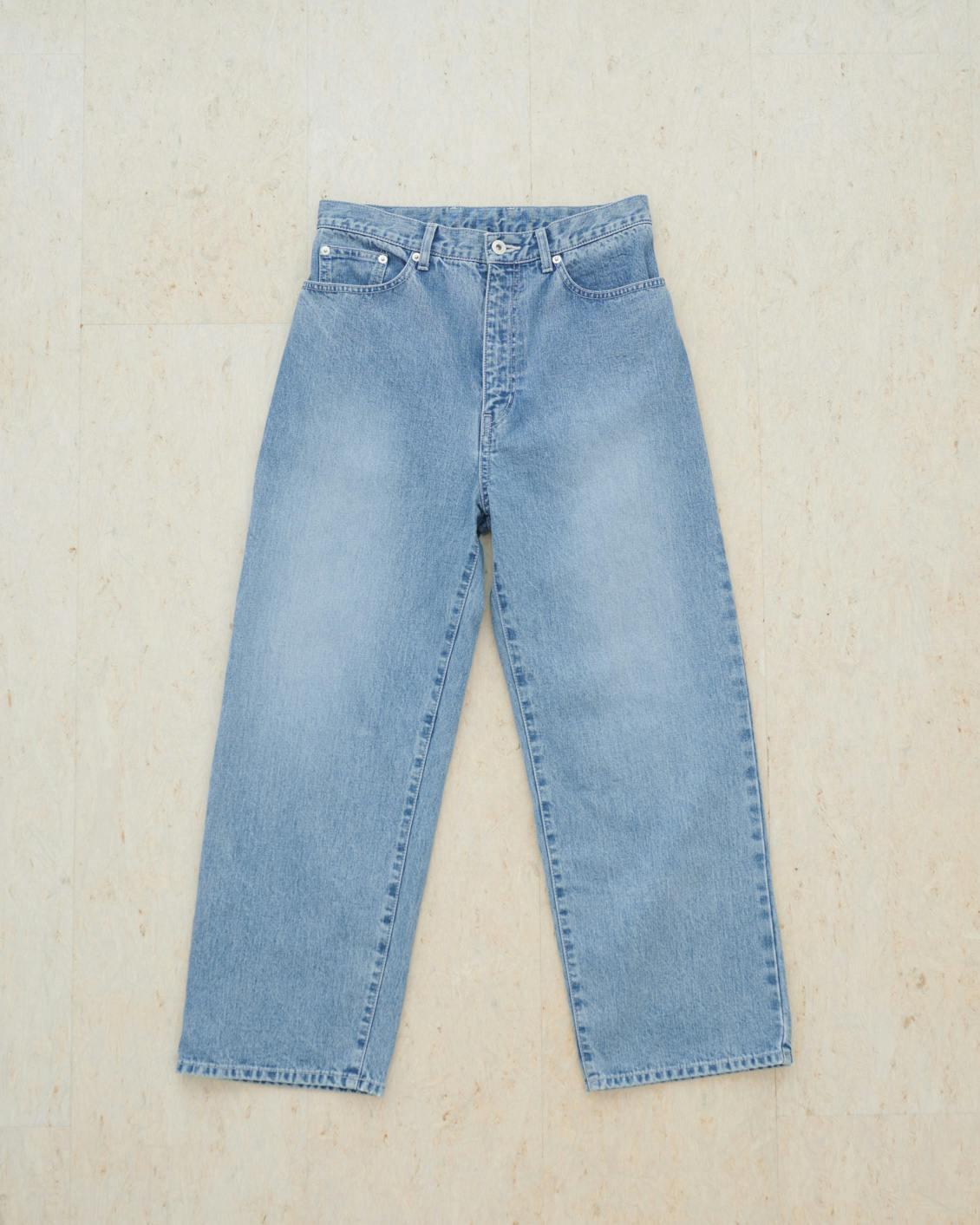 「品よく、こなれる」新定番のストレートデニム / ブルー / Sサイズの商品写真