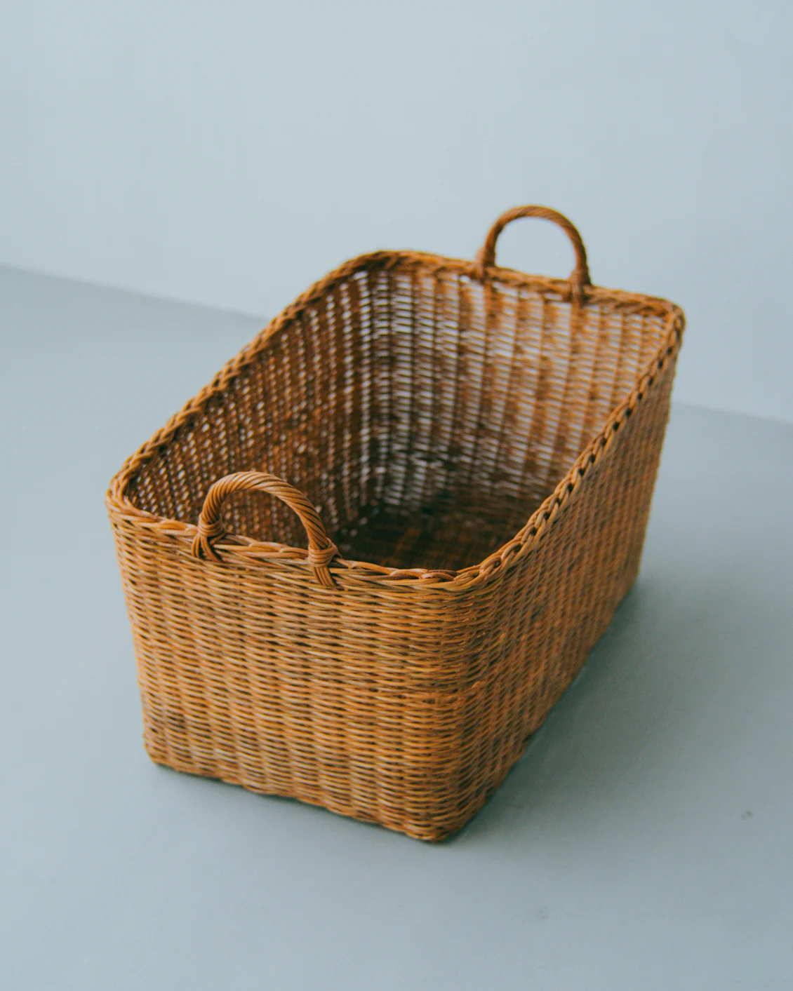 愛しい景色をつくる」オブジェのような天然ラタンかご / container 愛しい景色をつくる」オブジェのような天然ラタンかご / container