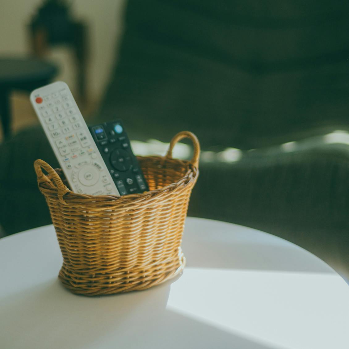 「愛しい景色をつくる」オブジェのような天然ラタンかご / ovalの商品写真