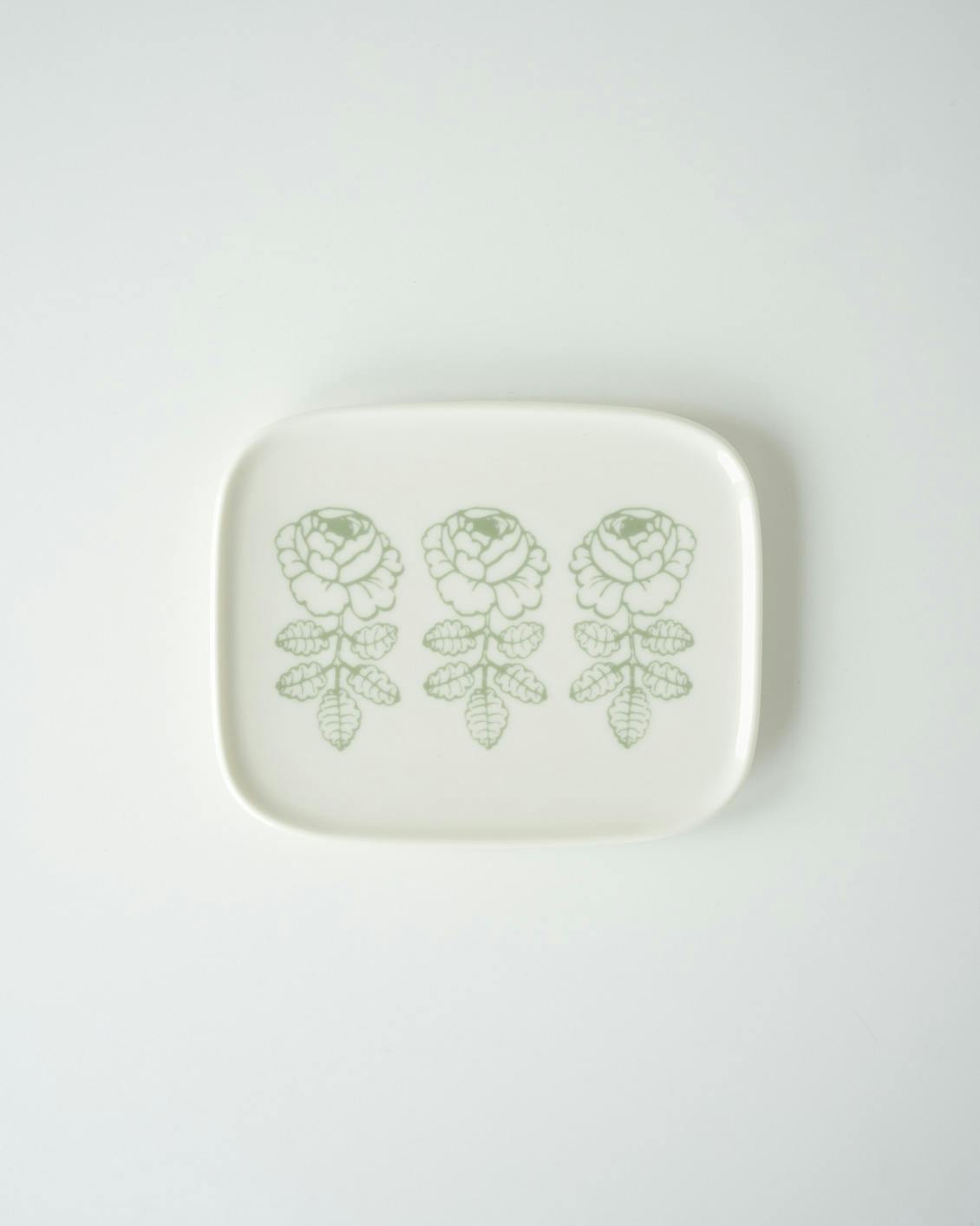 【数量限定】Marimekko / マリメッコ / Vihkiruusu / プレート（ライトグリーン / 15×12cm）の商品写真