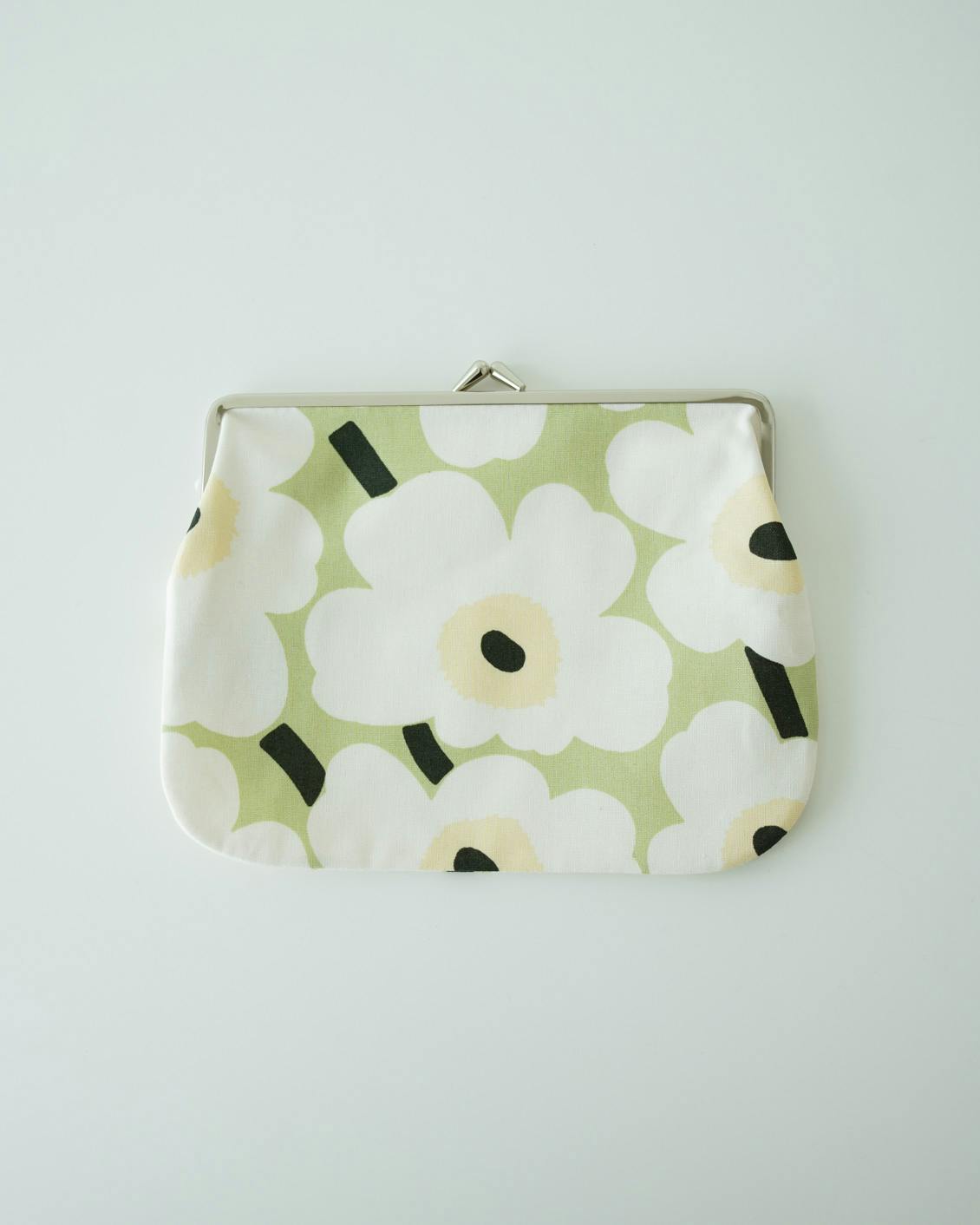 【アジア限定】Marimekko / マリメッコ / Unikko / がま口ポーチ / ライトグリーン（レギュラー）の商品写真