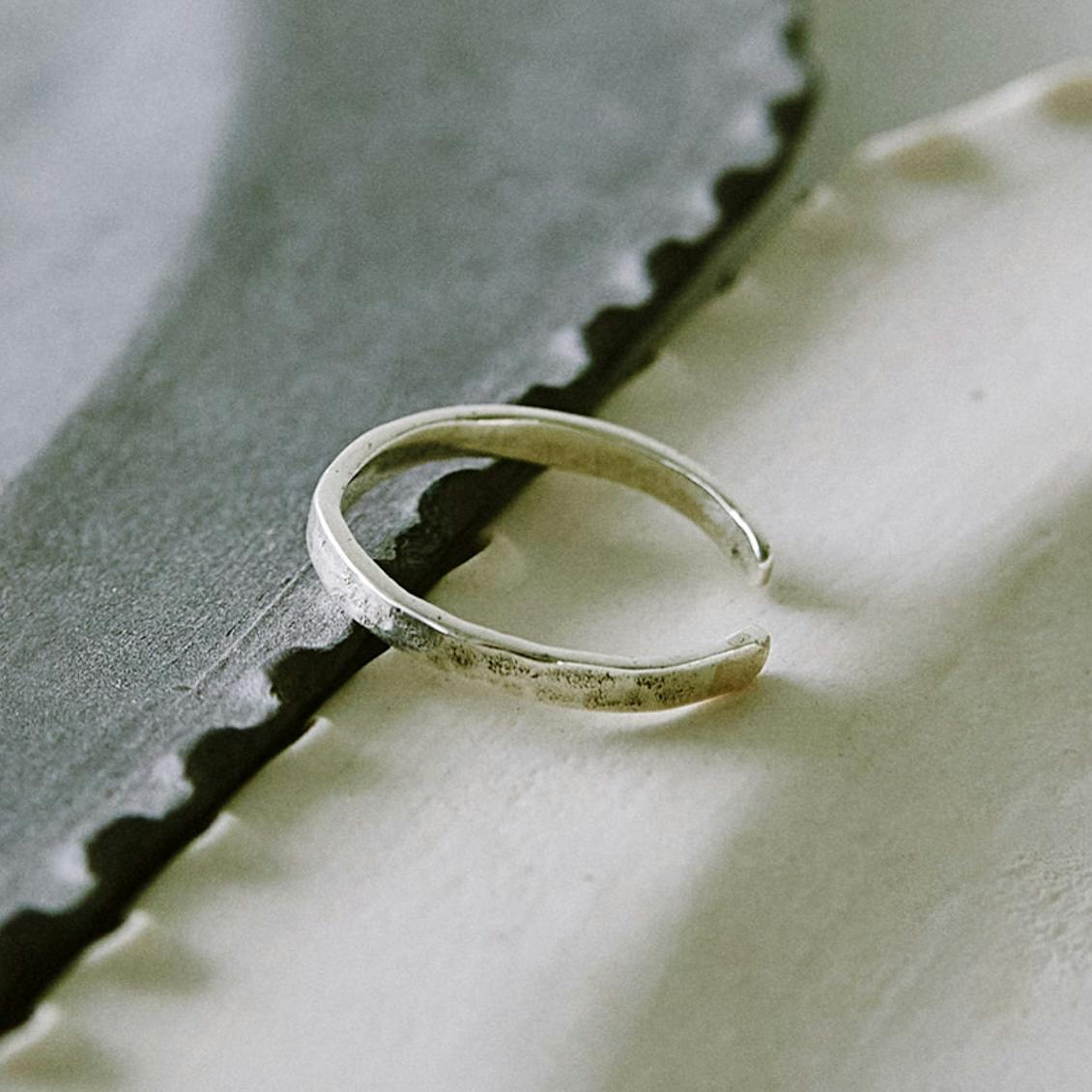 chibijewels / リング  / イヤーカフ / textured（シルバー）の商品写真