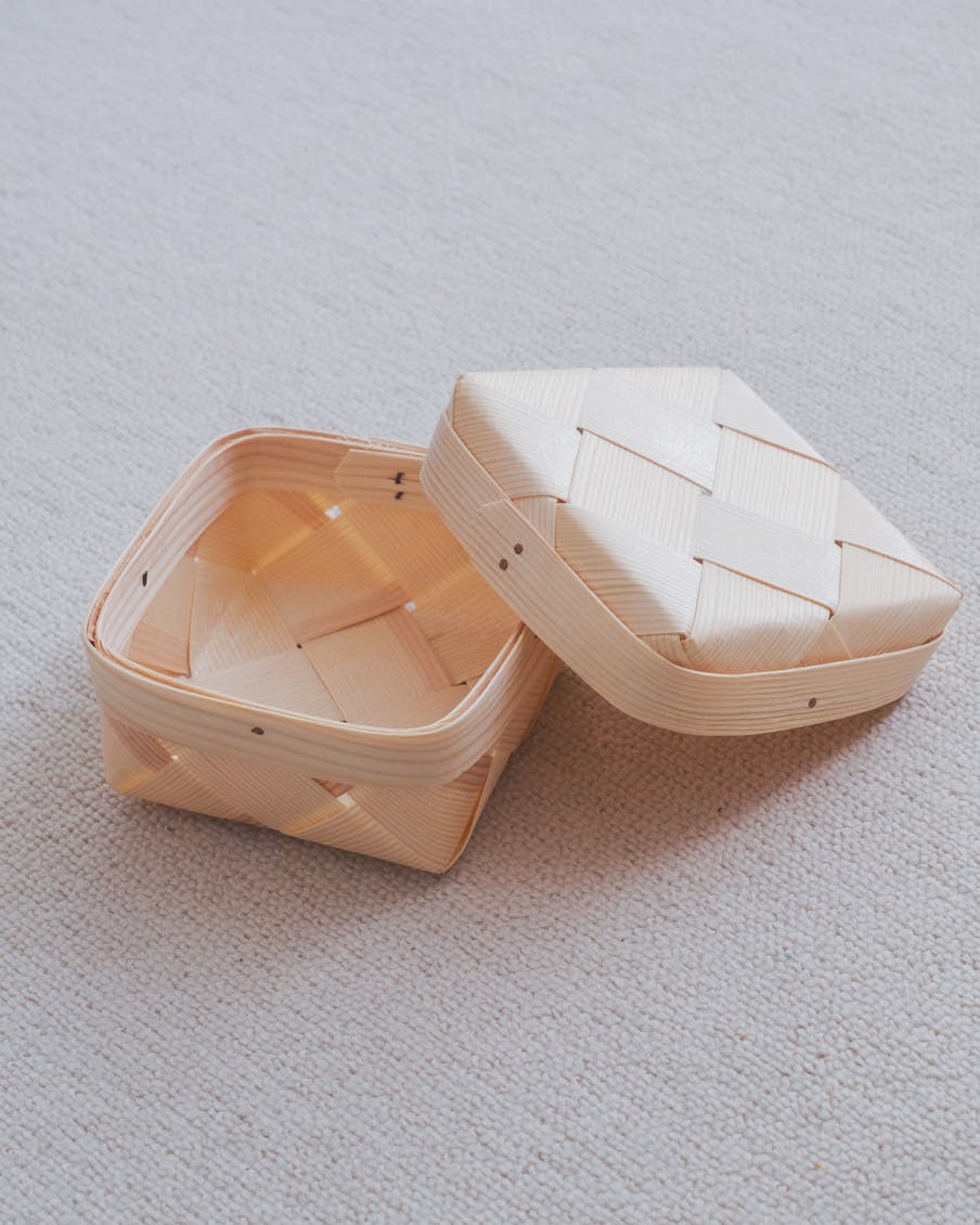 エストニアのかご / 蓋付きボックス（小）の商品写真