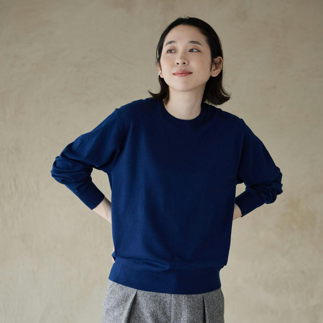 「品よく、ラフに」大人のためのNEWベーシックニット / クルーネックの商品写真