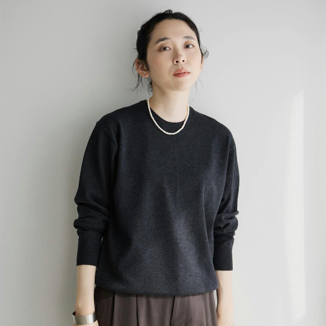「品よく、ラフに」大人のためのNEWベーシックニット / クルーネックの商品写真