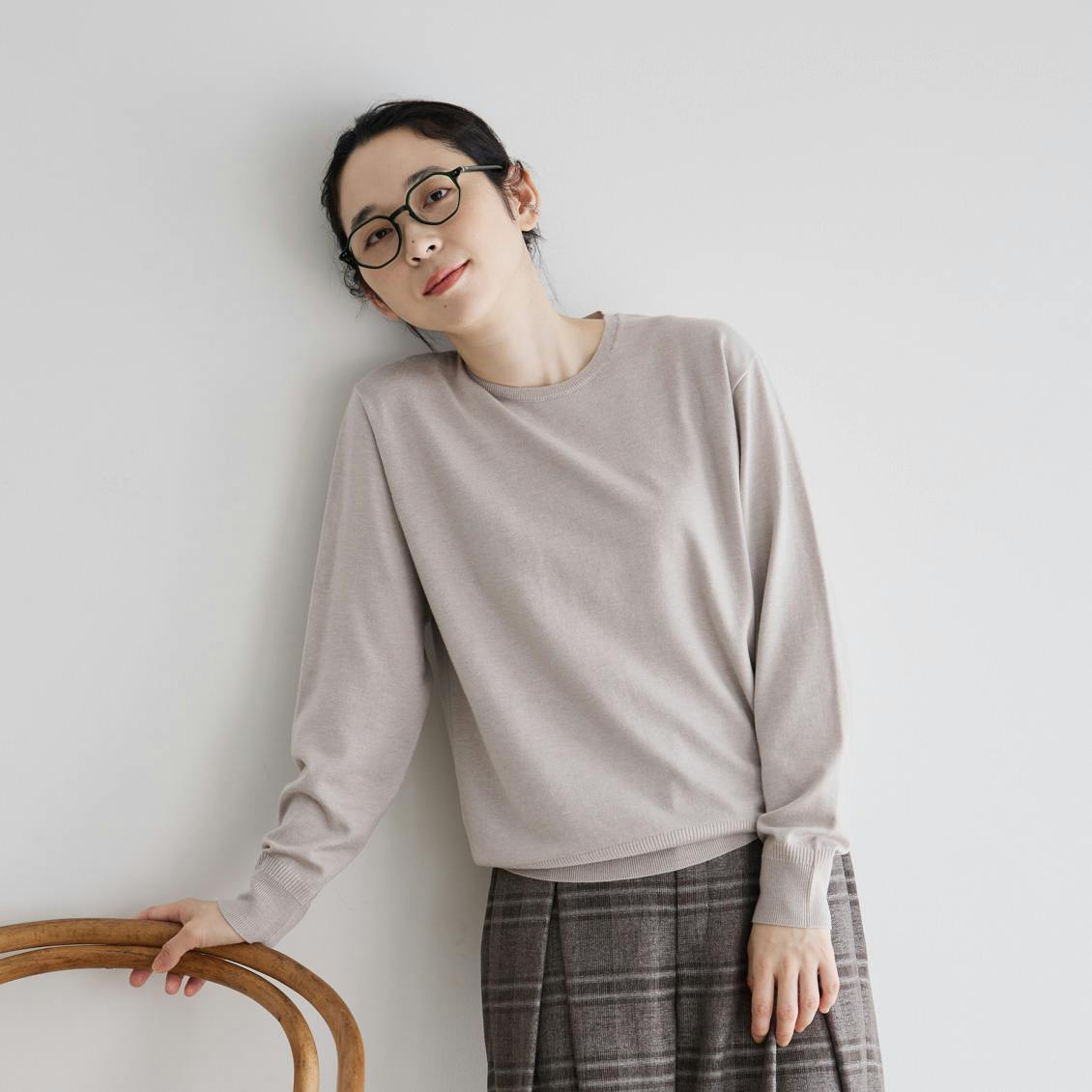 「品よく、ラフに」大人のためのNEWベーシックニット / クルーネックの商品写真